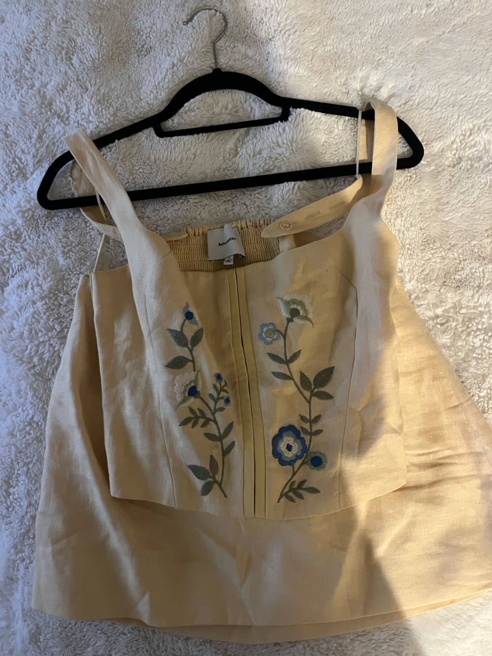Reformation Juliet Linen Yellow Floral Embroidered Two-Piece Set - Picture 9 of 14